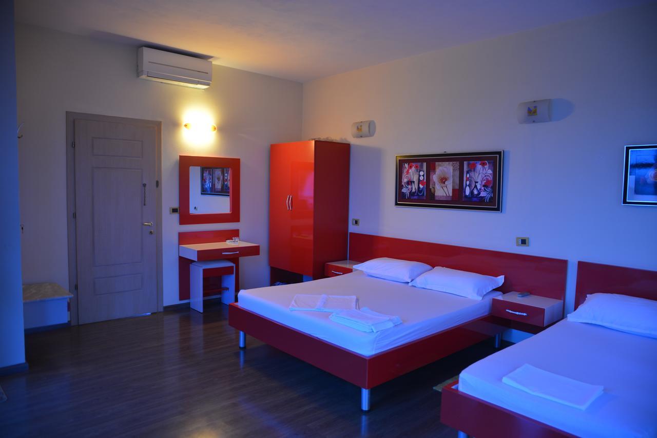 Royal Gaz Hotel Durrës Zewnętrze zdjęcie