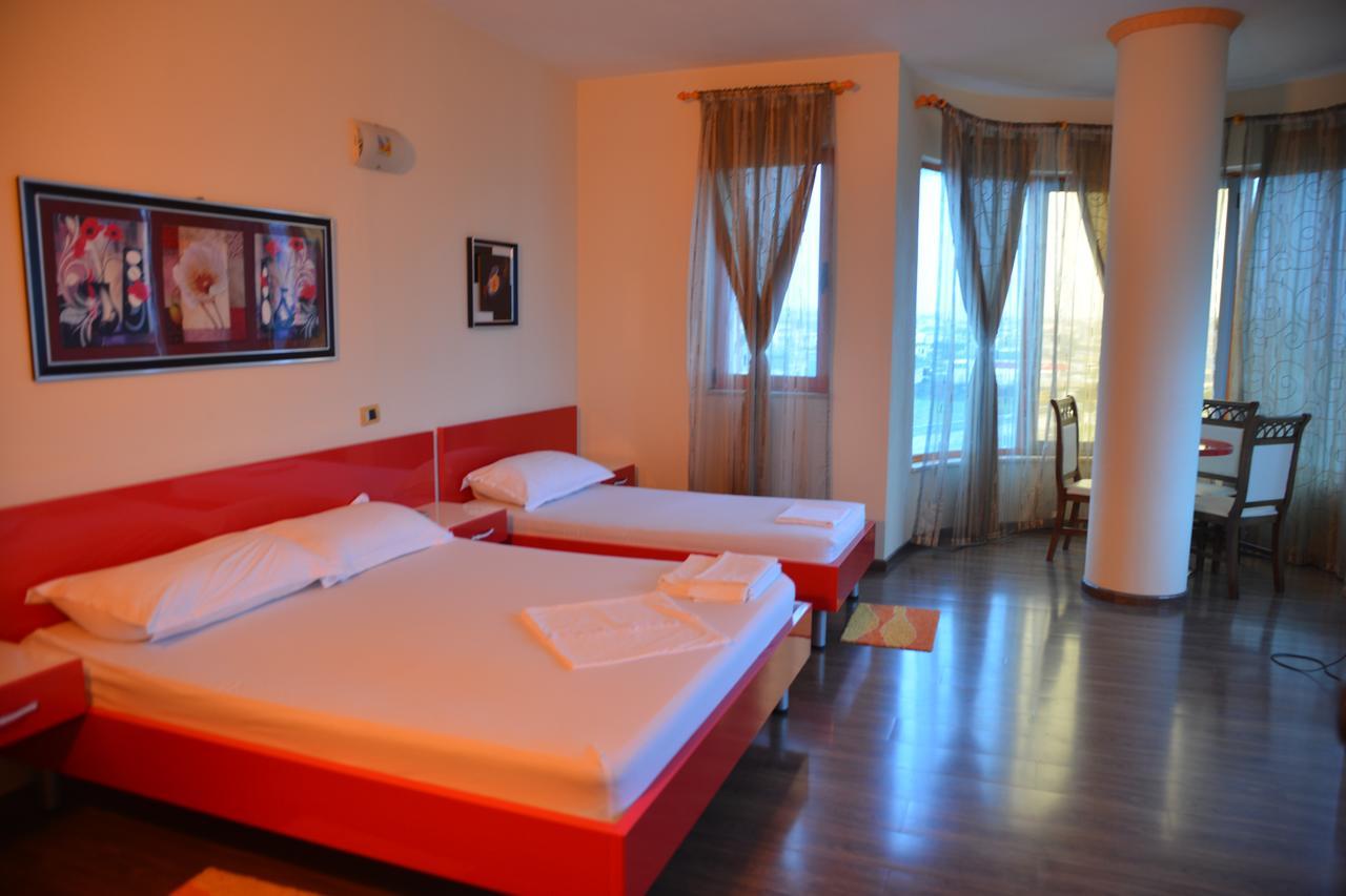 Royal Gaz Hotel Durrës Zewnętrze zdjęcie
